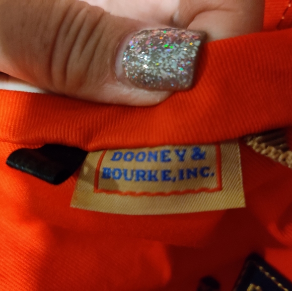 NAVY Dooney and Bourke handbag and wallet - Picture 3 of 7